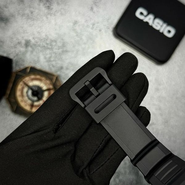 Чоловічий годинник Casio AE-2000W-1A 1141-0285 фото