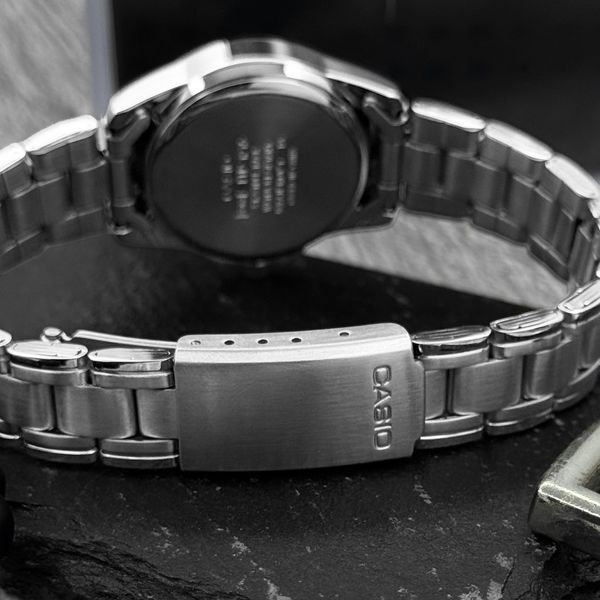 Женские часы Casio LTP-1215A-1A 1141-0182 фото