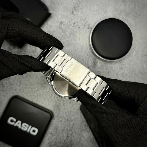 Чоловічий годинник Casio MTP-VD03D-1A 1141-0387 фото
