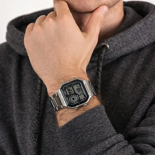 Чоловічий годинник Casio AE-1200WHD-1A 1141-0082 фото