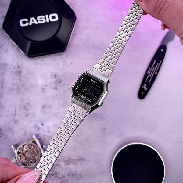Женские часы Casio LA680WA-1B 1141-0089 фото